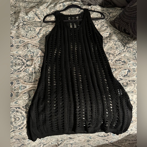 Black crocheted cover up - Picture 2 of 2